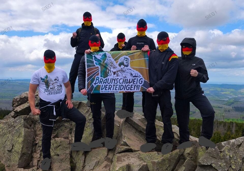 Niedersachsen-Uns ist kein Weg zu weit, kein Gipfel zu hoch, und kein Stein im Weg zu schwer!